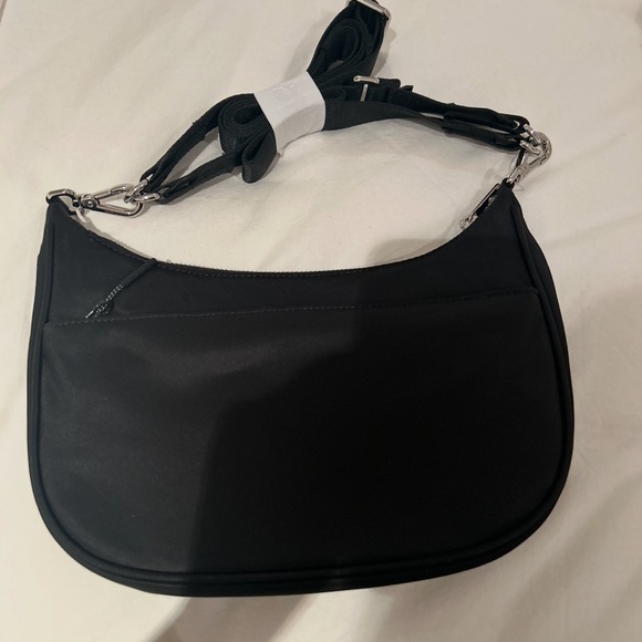 lululemon athletica Classic Black Shoulder Bag - Picture 2 of 3